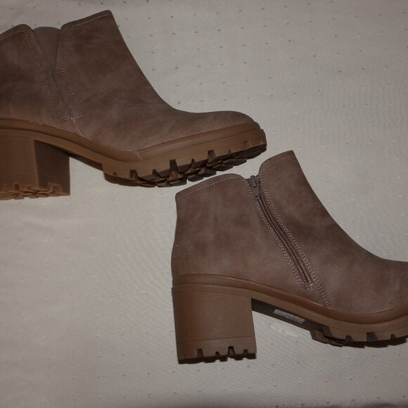 BRAND NEW JELLY POP WOMENS TAN ANKLE BOOTS SIZE 12M - Picture 3 of 7